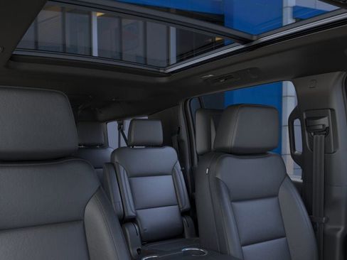 New 2026 Chevrolet Suburban Z71 w/ Z71 Off-Road Package image 24