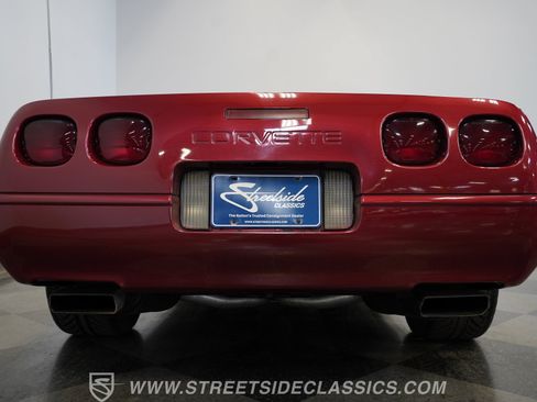 Used 1995 Chevrolet Corvette Convertible RWD image 33