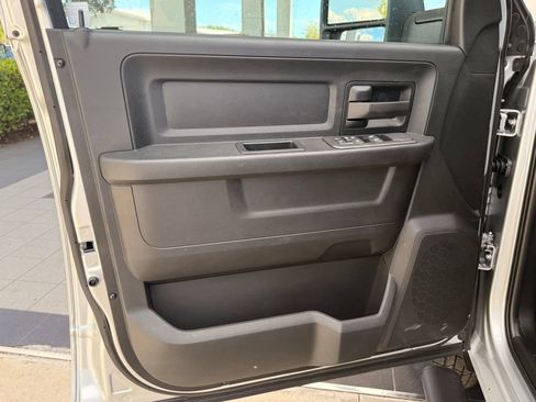 New 2026 RAM 3500 Tradesman AWD/4WD image 30