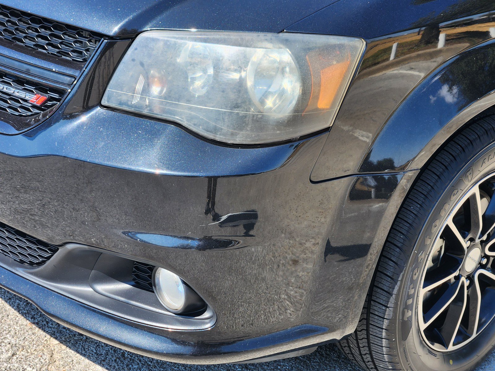 Used 2018 Dodge Grand Caravan SE FWD image 25
