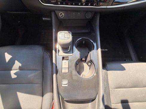 Certified 2023 Nissan Rogue SL w/ SL Premium Package FWD image 25