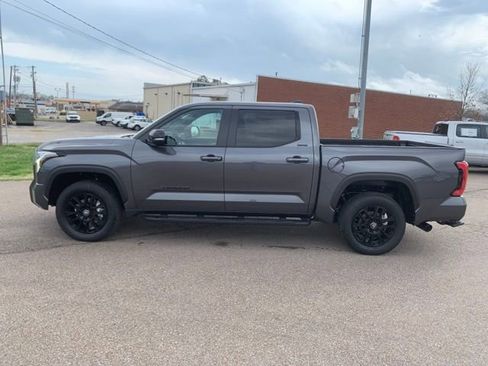 New 2026 Toyota Tundra Limited image 4