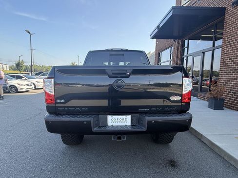 Used 2019 Nissan Titan SV w/ SV Convenience Package AWD/4WD image 35