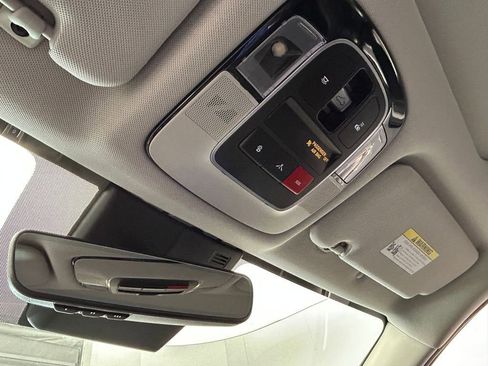 Used 2023 Hyundai Sonata Limited w/ Preferred Accessory Package FWD image 48