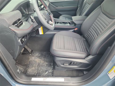 New 2026 Ford Explorer ST-Line w/ Premium Package RWD image 13