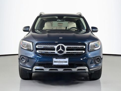 Used 2021 Mercedes-Benz GLB 250 image 3