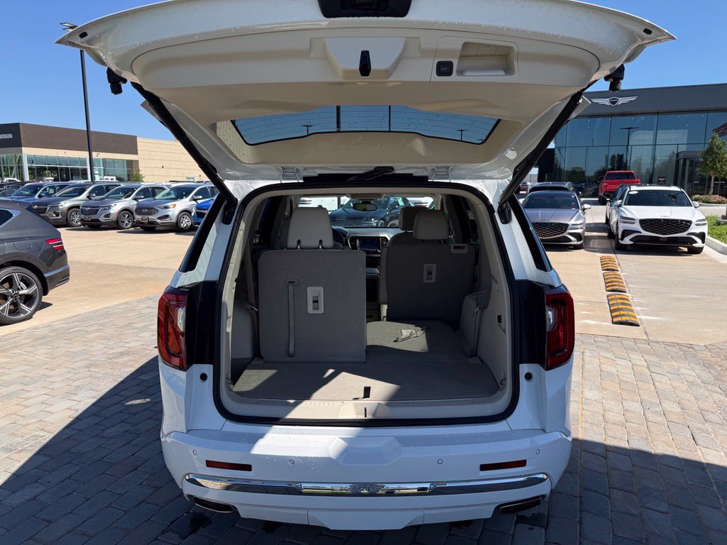 Used 2023 GMC Acadia Denali AWD/4WD image 21