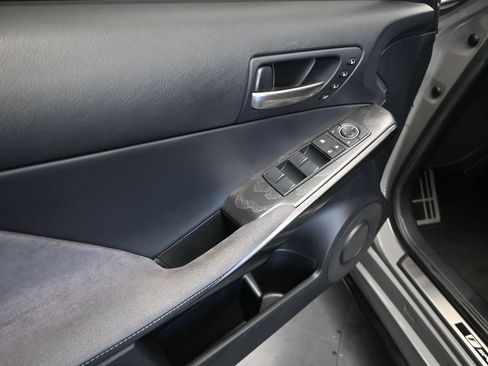 Used 2022 Lexus IS 500 w/ Accessory Package RWD image 11