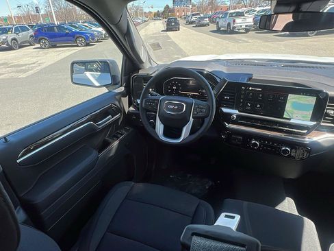 New 2026 GMC Sierra 1500 Elevation image 25