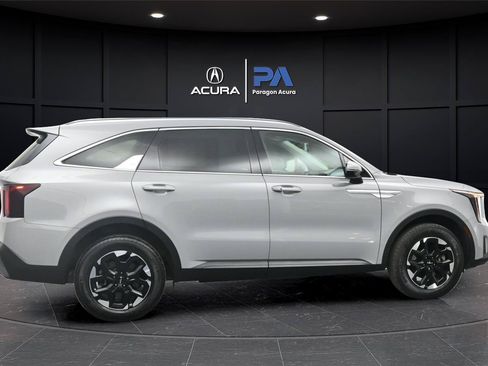 Used 2024 Kia Sorento S w/ Panoramic Sunroof Package AWD/4WD image 31