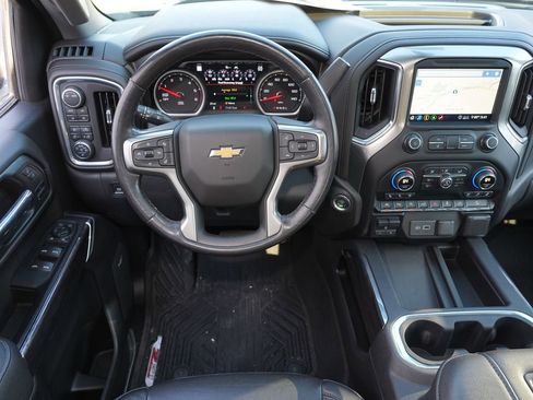 Used 2020 Chevrolet Silverado 1500 LTZ w/ LTZ Premium Package AWD/4WD image 14