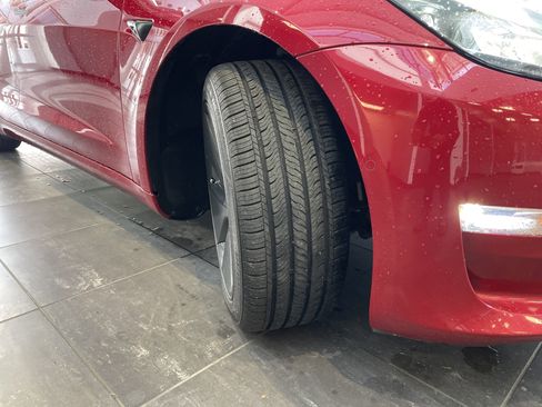 Used 2022 Tesla Model 3 Long Range image 13