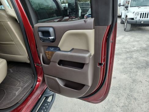 Used 2017 Chevrolet Silverado 1500 LT w/ Texas Edition image 24