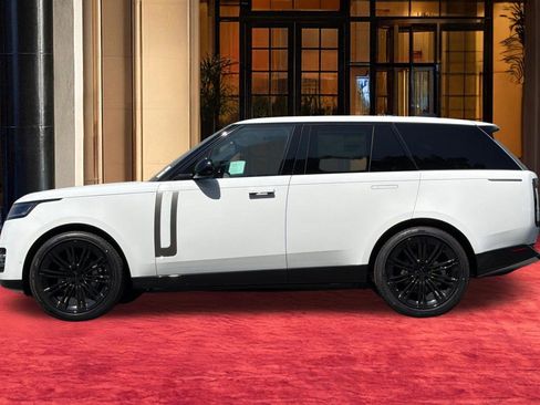 New 2026 Land Rover Range Rover SE AWD/4WD image 2