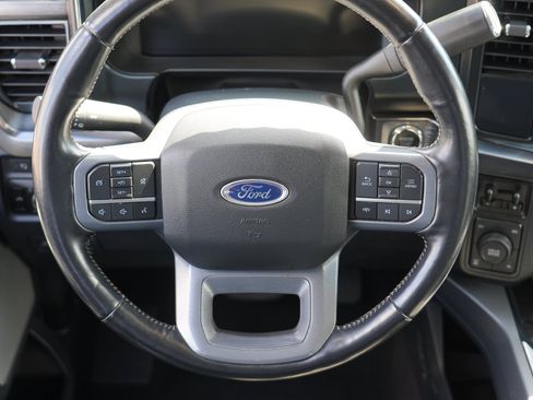 Used 2023 Ford F250 Lariat w/ Chrome Package AWD/4WD image 24