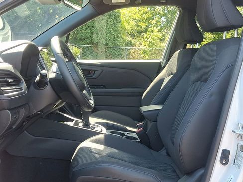 Certified 2025 Subaru Forester Premium image 12