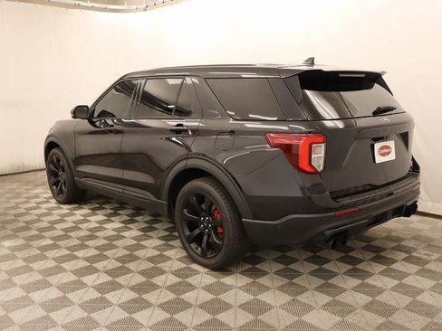 Used 2022 Ford Explorer ST w/ Equipment Group 401A AWD/4WD image 3