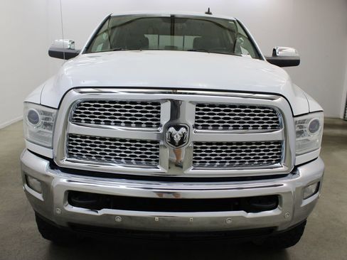 Used 2016 RAM 2500 Laramie AWD/4WD image 7