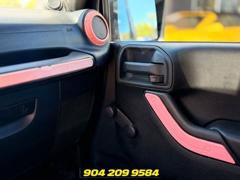 Used 2012 Jeep Wrangler Sport AWD/4WD image 13