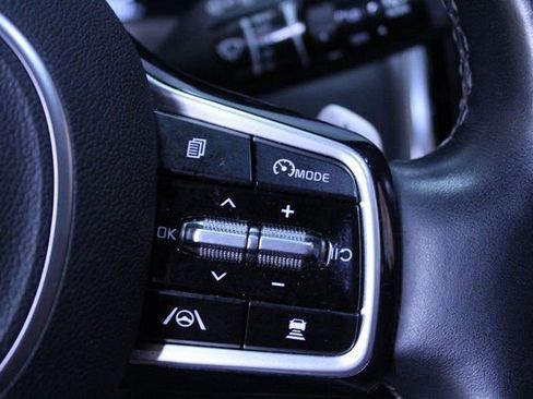 Used 2021 Kia Sorento SX Prestige image 19