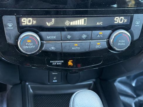 Used 2016 Nissan Rogue SL AWD/4WD image 23