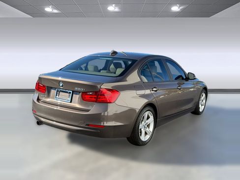 Used 2014 BMW 320i Sedan image 8