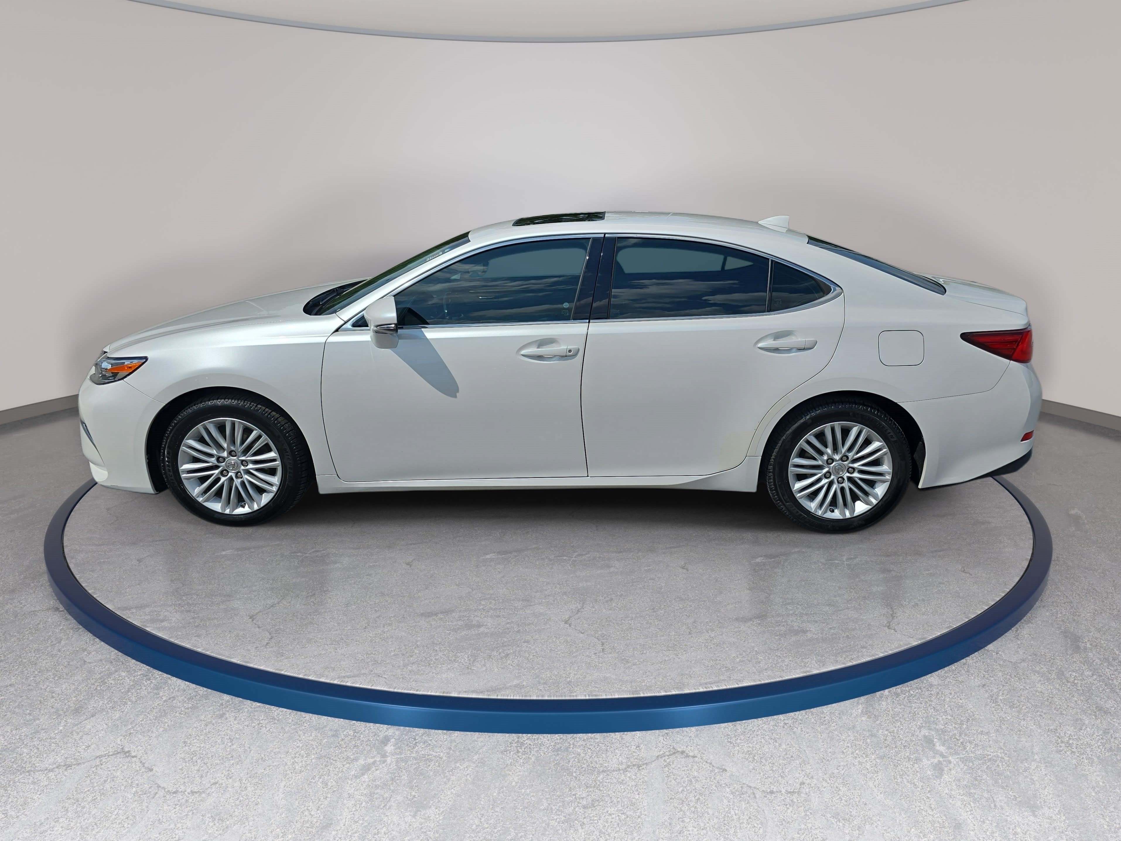 Used 2017 Lexus ES 350 w/ Premium Package FWD image 8