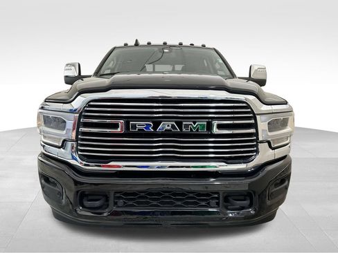 Used 2023 RAM 3500 Laramie AWD/4WD image 10