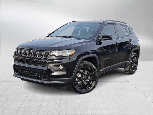 New 2026 Jeep Compass Latitude image 1