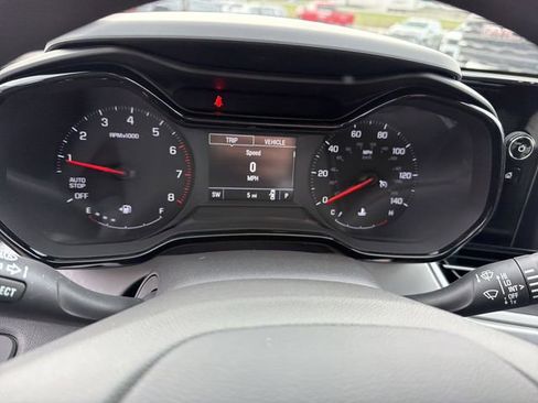 New 2026 Chevrolet Trax LS w/ LS Convenience Package FWD image 18