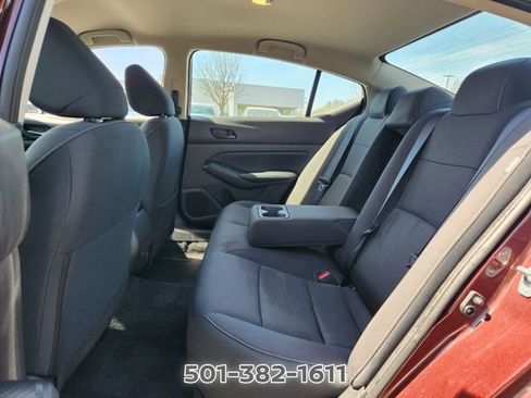 Certified 2025 Nissan Altima 2.5 SV FWD image 12