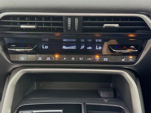 Used 2024 MAZDA CX-90 Plug-In Hybrid w/ Preferred image 23