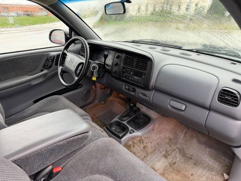 Used 1997 Dodge Dakota SLT image 7