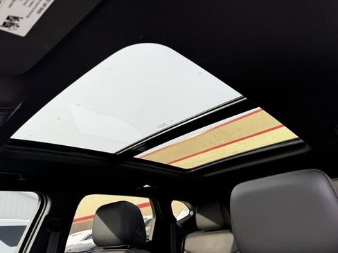 Certified 2023 Chevrolet Blazer RS image 6