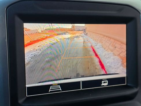 Used 2022 Chevrolet Silverado 1500 W/T w/ WT Value Package image 16