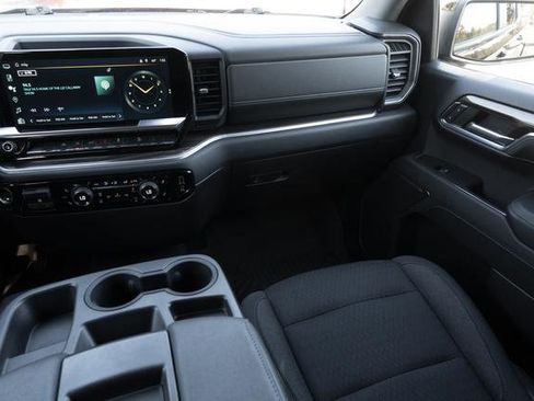 Used 2023 Chevrolet Silverado 1500 RST w/ Z71 Off-Road Package image 17