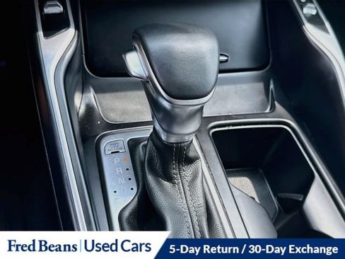 Used 2022 Kia Sorento S w/ Panoramic Sunroof Package AWD/4WD image 24