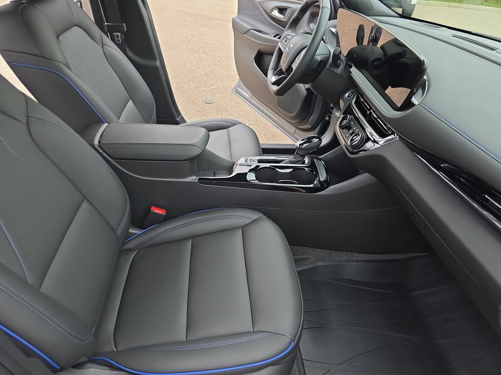 New 2026 Buick Envista Sport Touring w/ Convenience I Package FWD image 10