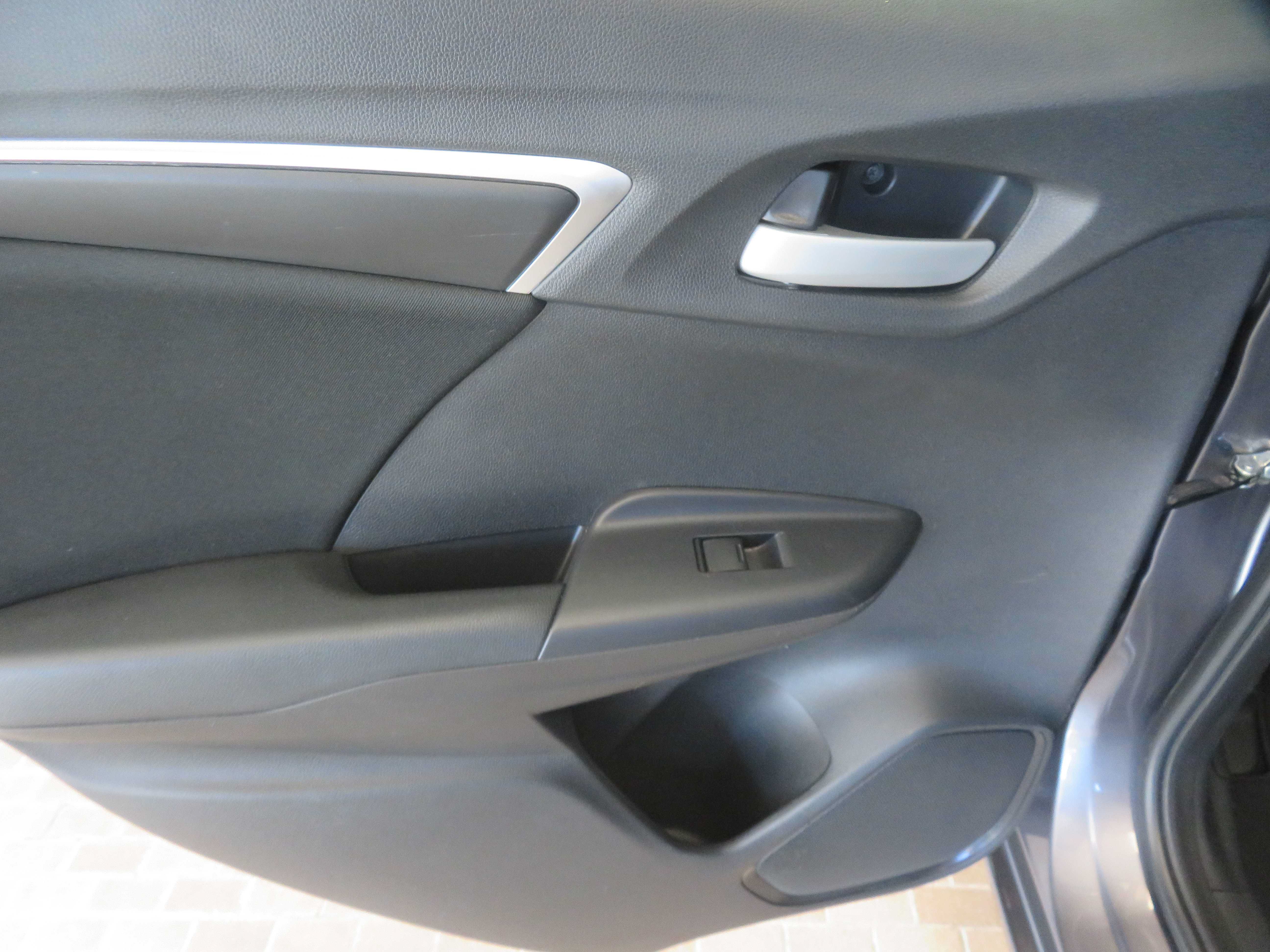 Used 2019 Honda Fit LX image 18