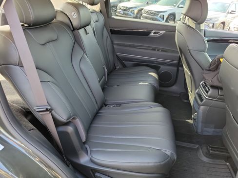 Certified 2025 Genesis GV80 2.5T Standard image 21