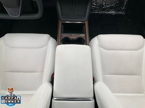 Used 2022 Tesla Model S AWD/4WD image 49