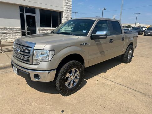 Used 2010 Ford F150 XLT RWD image 4