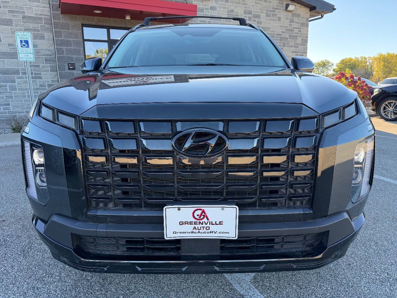 Used 2024 Hyundai Palisade XRT AWD/4WD image 2
