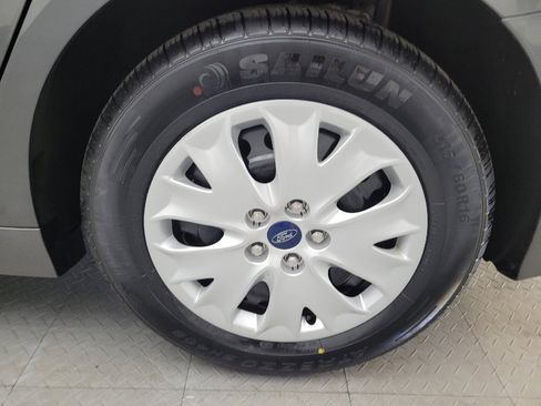 Used 2019 Ford Fusion S image 31