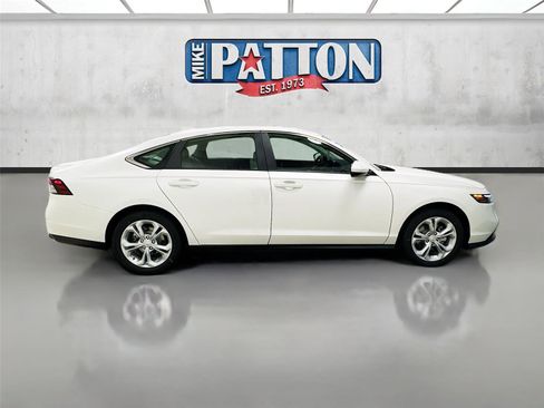 New 2026 Honda Accord LX image 8