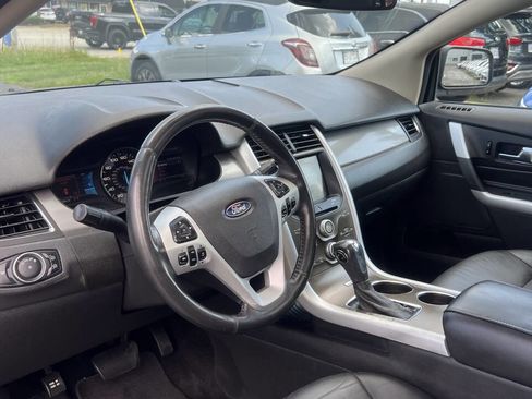 Used 2011 Ford Edge SEL w/ 202A Rapid Spec Order Code image 10
