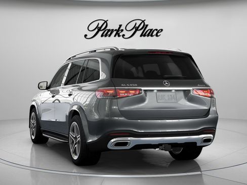 New 2026 Mercedes-Benz GLS 450 4MATIC image 17