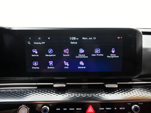 Used 2022 Kia Carnival SX Prestige FWD image 15