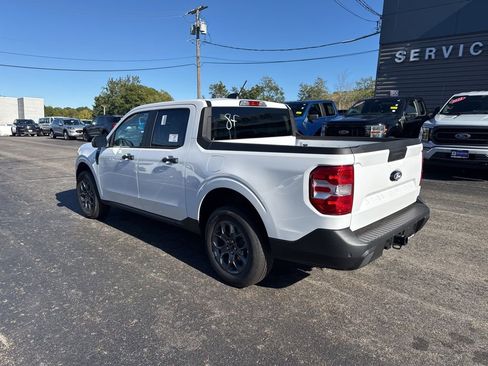 New 2025 Ford Maverick XLT image 8