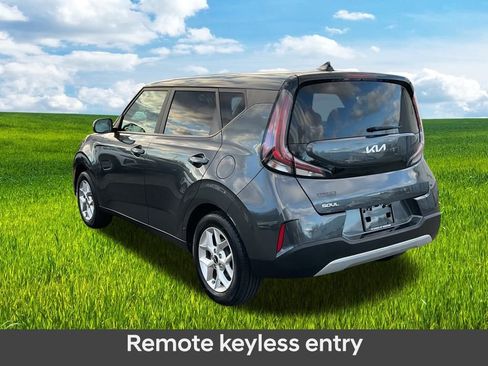 Used 2023 Kia Soul LX w/ Option Group 015 image 3